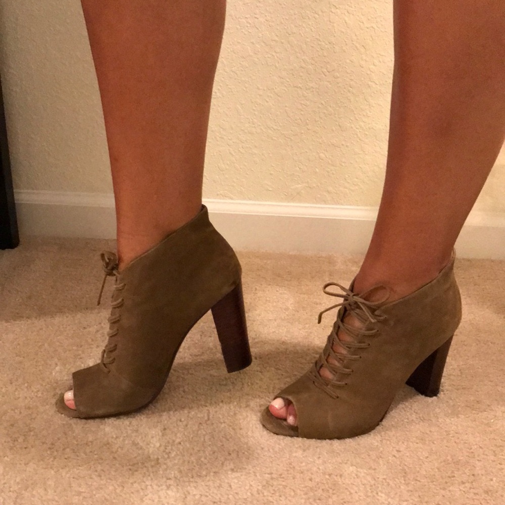 Splendid Olive Suede Lace-up Booties